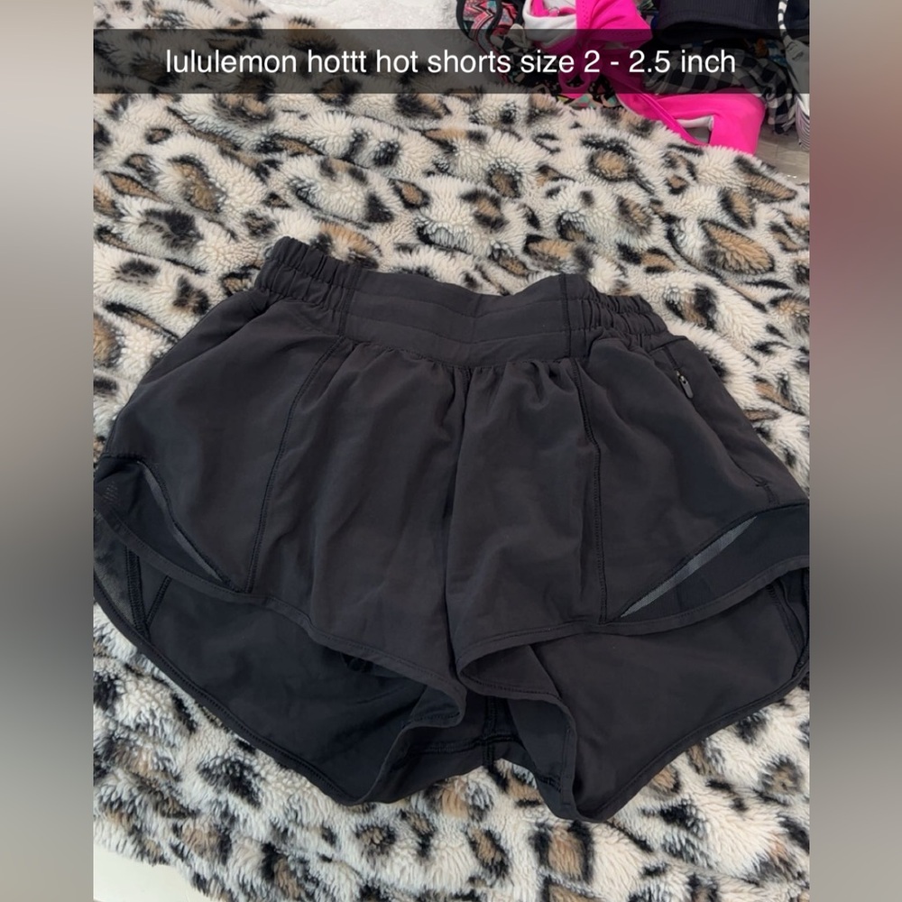 lululemon athletica Black Athletic Shorts Lightweight Elastic Waist